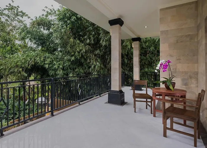 Puri Astina Villa